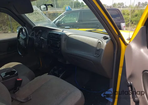 2002 Ford Ranger Super Cab from USA, damaged, VIN 1FTYR14U32PA10852